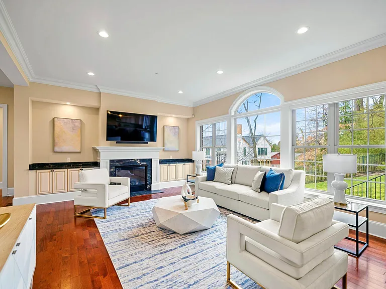 7708 Beech Tree Rd — Photo 15