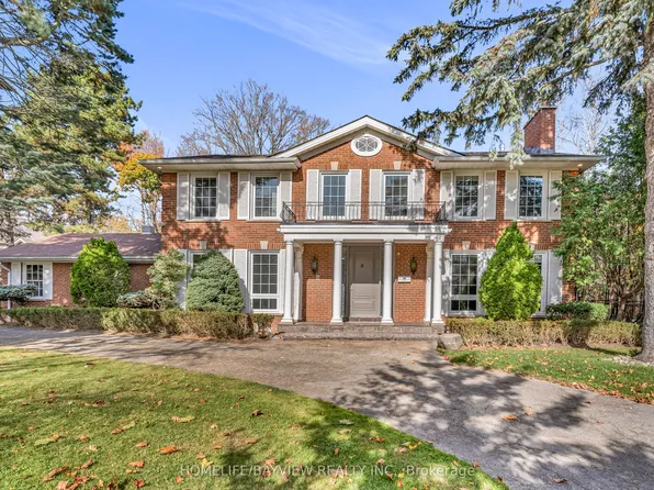 22 Salonica Rd, Toronto, ON M3C 2L9
