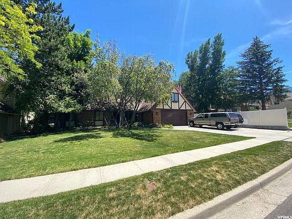 4th image of 7459 S Magic Hills Dr