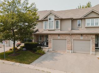 555 Chablis Dr #11, Waterloo, ON N2T0A5