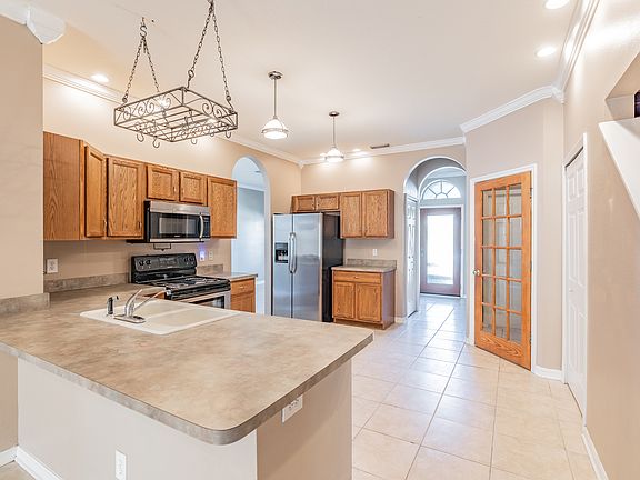 5th image of 11503 Village Brook Dr