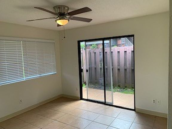 4th image of 2069 California Ave APT 17C