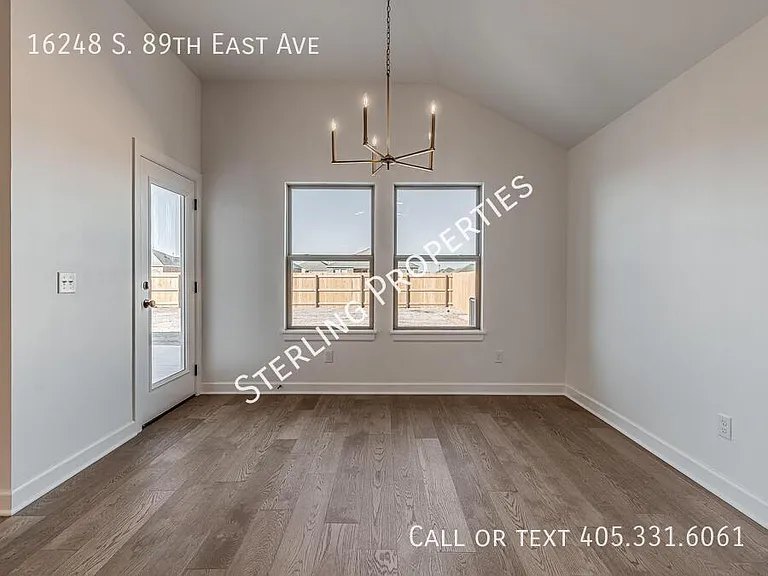 16248 S 89th East Ave — Photo 16