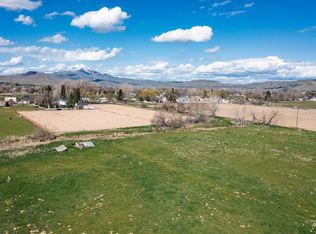 E 4th St, Emmett, ID 83617