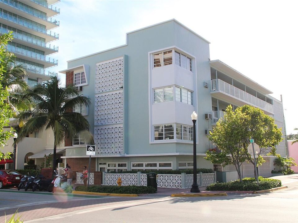 1st image of 158 Ocean Dr APT 206