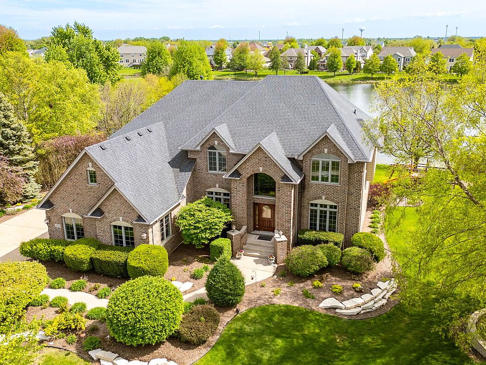4719 Torphin Hill Ct, Naperville, IL 60564 | Zillow