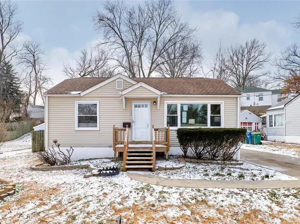 7826 Utica Dr, Saint Louis, MO 63133