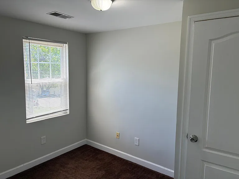 2600 Kent Village Dr #2600 — Photo 8