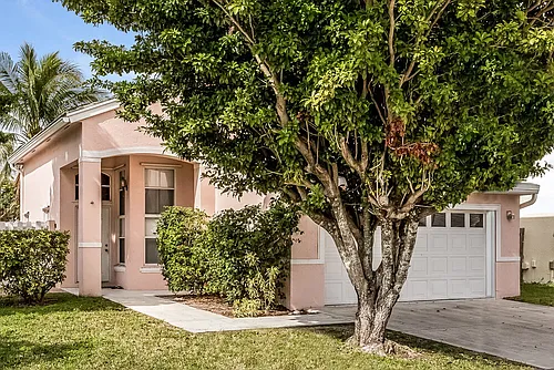 3327 Bonito Ln Photo 1