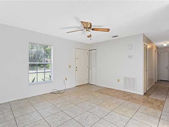 3rd image of 1272 Hayward Ave