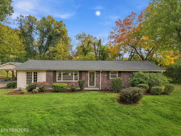 6804 Stockton Dr, Knoxville, TN 37909