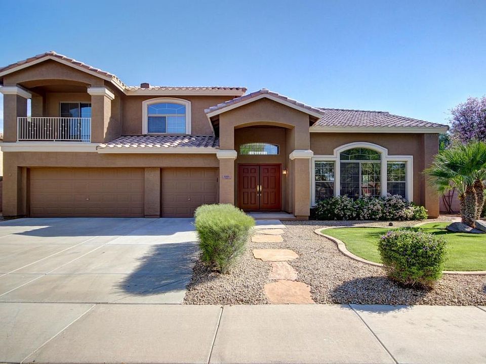 1st image of 1351 E San Carlos Way