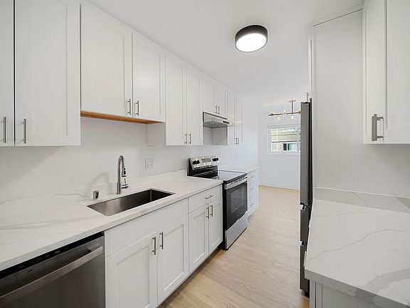 3rd image of 1145-1157 Edgeworth Ave #75778f968