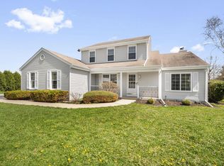 8700 S 13th St, Oak Creek, WI 53154