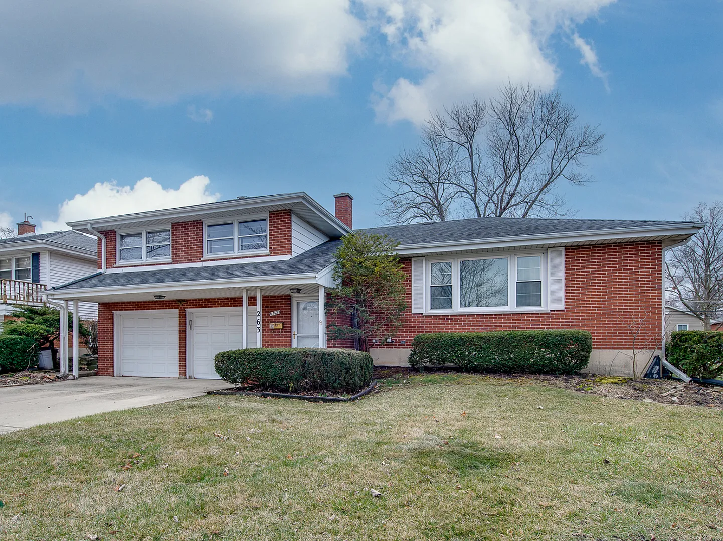 263 New St photo 1