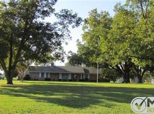 515 County Road 1726, Yantis, TX 75497