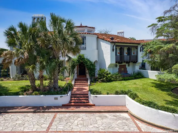 204 Zambrano, San Antonio, TX 78209