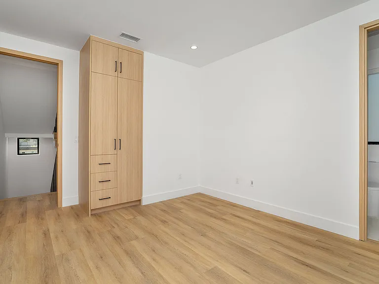 111 N Orlando Ave #1/2 — Photo 9