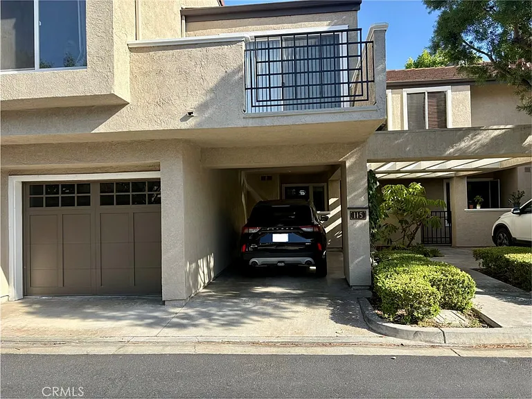 115 Stanford Ct #50 — Photo 17