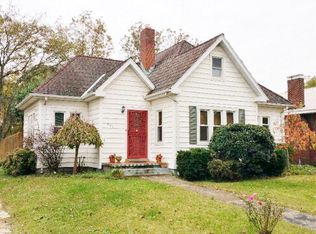 407 Jackson St, Paris, TN 38242