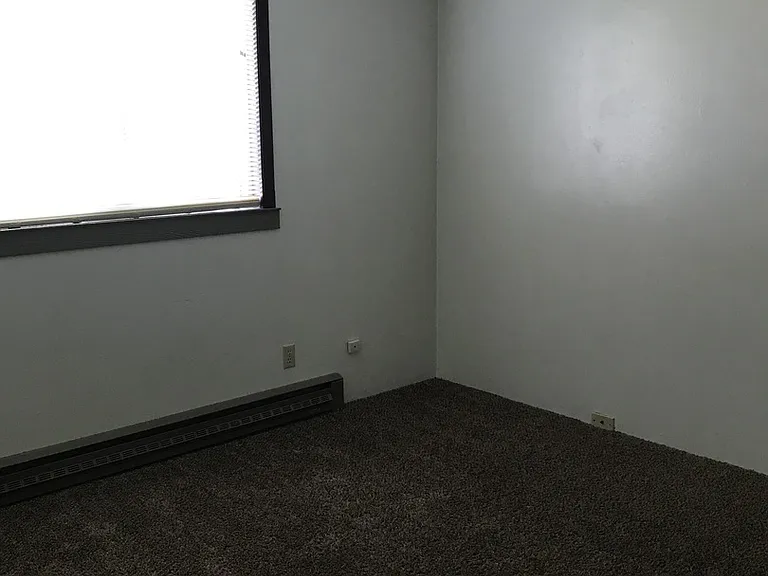2101 S Garfield St — Photo 19