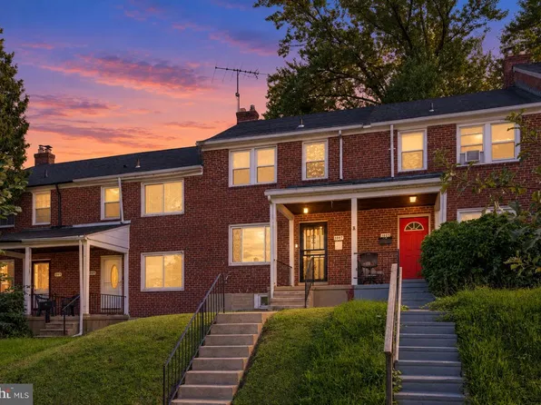 1007 Saint Dunstans Rd, Baltimore, MD 21212