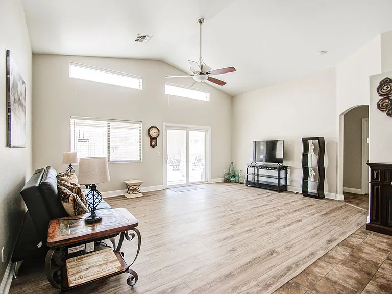 43205 W Roth Rd — Photo 12