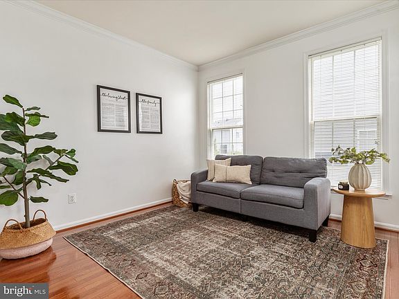 5th image of 15164 Santander Dr