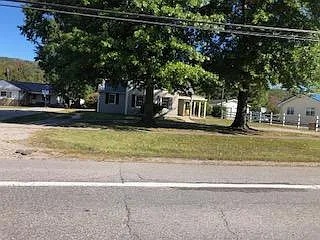936 Roosevelt Blvd — Photo 2