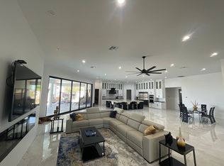 15405 E Brooks Farm Rd, Gilbert, AZ 85298