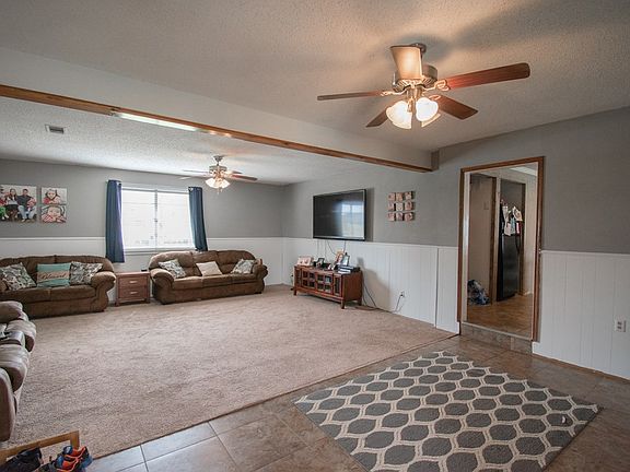 3rd image of 209 Fm 83