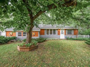 926 74 1/2 Ave N, Brooklyn Park, MN 55444