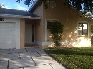 11111 SW 10th St, Hollywood, FL 33025