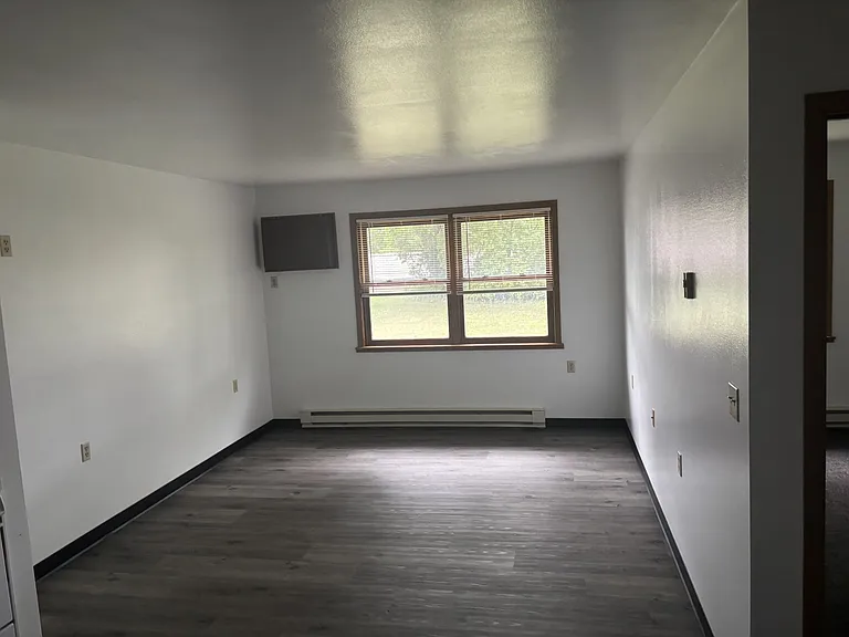 527 Jefferson St #201 — Photo 3