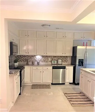 1779 S Olympian Way SW — Photo 17