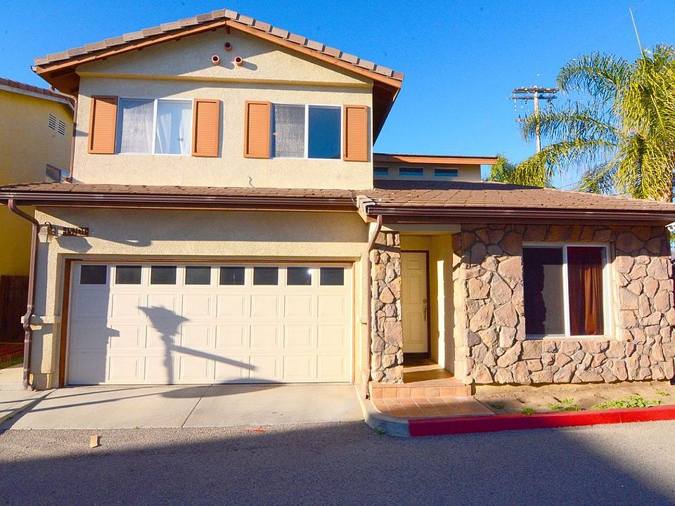 1st image of 15101 Black Oak Ct