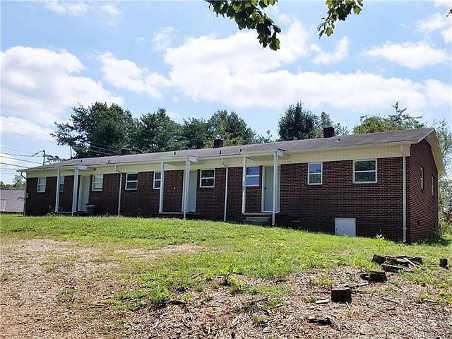 1st image of 2120/2122 Haven Cir SW #A-b