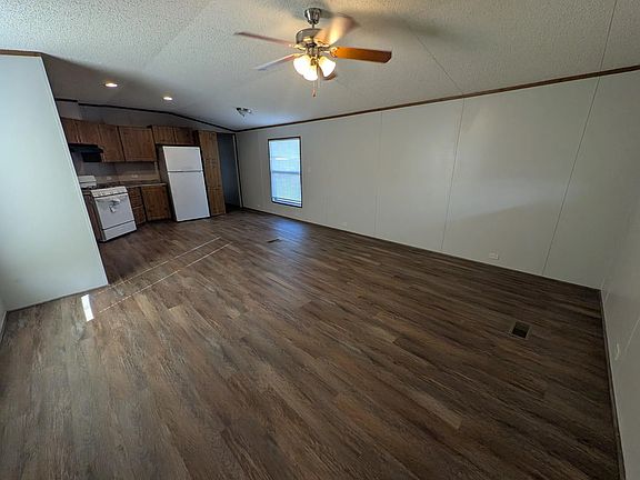 4th image of 1010 Reservation Rd #G08