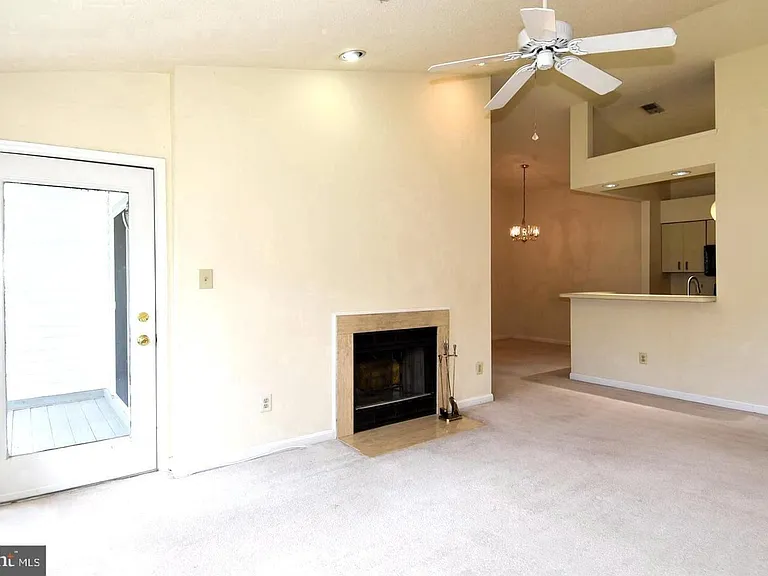 7705 Lafayette Forest Dr #33 — Photo 6