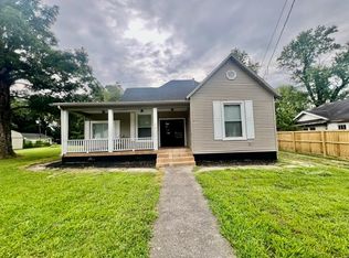 402 Cedar St, Providence, KY 42450