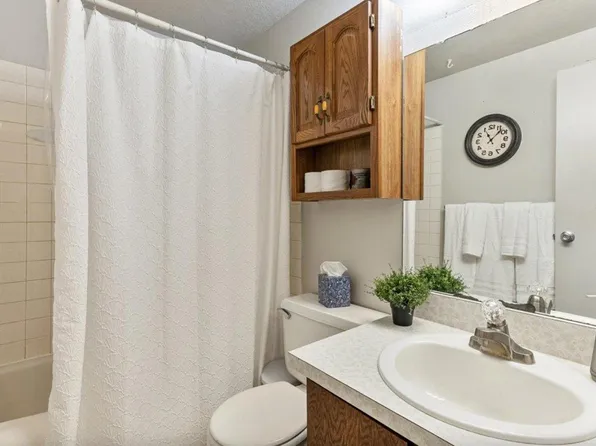 35 S 100 W #2B, Ferron, UT 84523