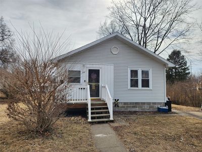 918 W Washington St, Knoxville, IA, 50138