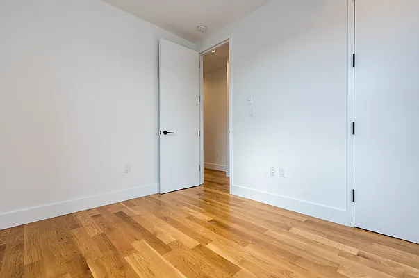 Rented by Nooklyn NYC LLC | media 21