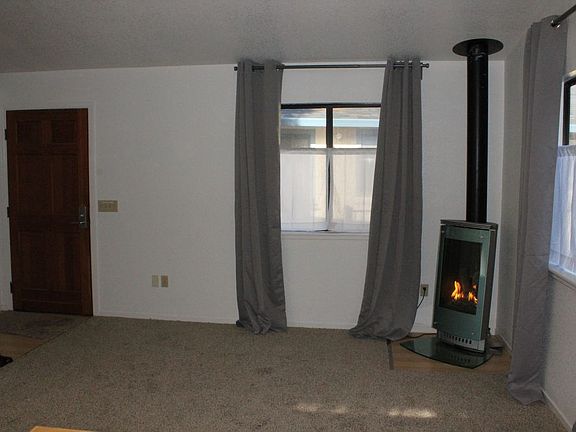 4th image of 14525 Western Ave