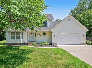 4914 Natalie Ct, Midland, MI 48640