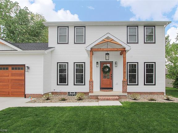 3rd image of 515 Parkview Dr