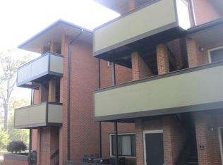 2214 E 7th St APT E, Charlotte, NC 28204