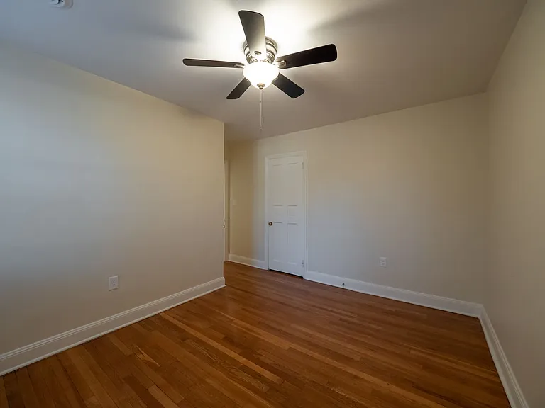 101 S Linwood Ave — Photo 10