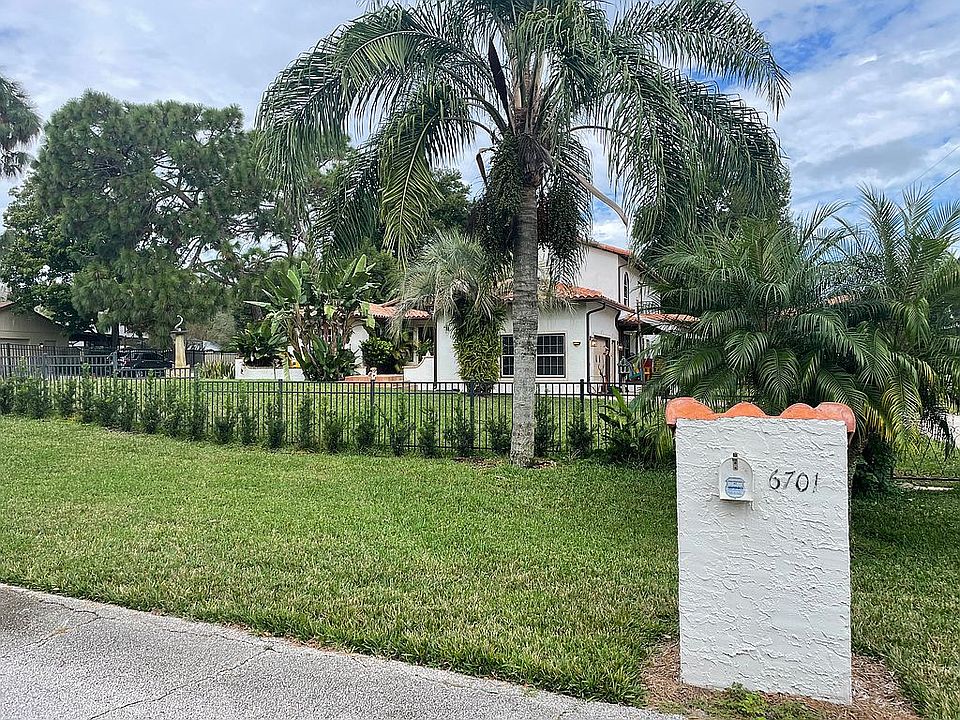2nd image of 6701 Shellbark Blvd