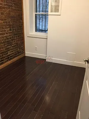 Rented by Best Apartments North Inc | media 33